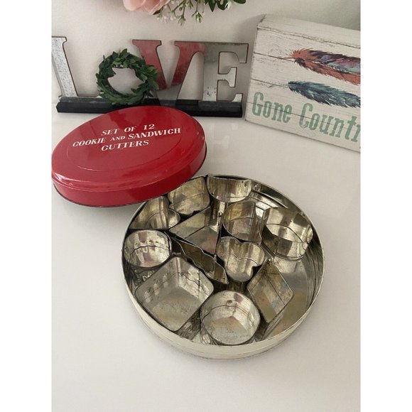 Cookie and‎ Sandwich Cutters Set of 12  In Box Japan Metal Vintage Collectibles - Picture 10 of 13